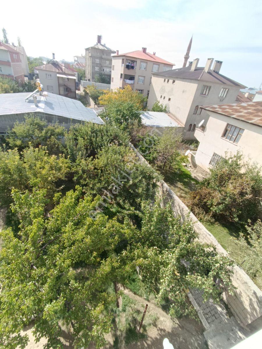 Şerefiye Mh. Satılık 800 M2 Arsa 4 Daire 300 M2 Ağaçlı Bahçe — fotoğraf 10