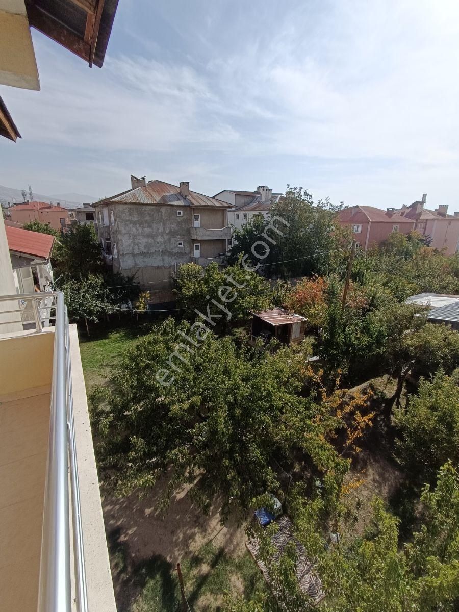 Şerefiye Mh. Satılık 800 M2 Arsa 4 Daire 300 M2 Ağaçlı Bahçe — fotoğraf 11