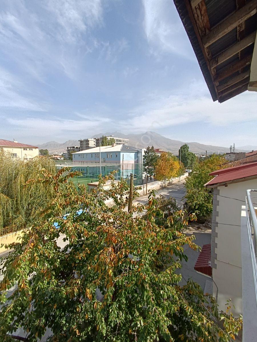 Şerefiye Mh. Satılık 800 M2 Arsa 4 Daire 300 M2 Ağaçlı Bahçe — fotoğraf 12