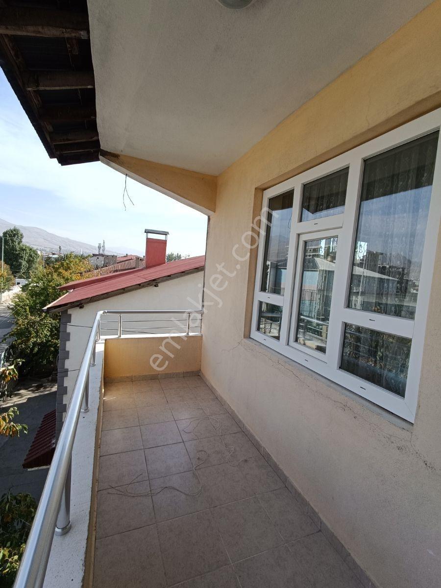 Şerefiye Mh. Satılık 800 M2 Arsa 4 Daire 300 M2 Ağaçlı Bahçe — fotoğraf 13