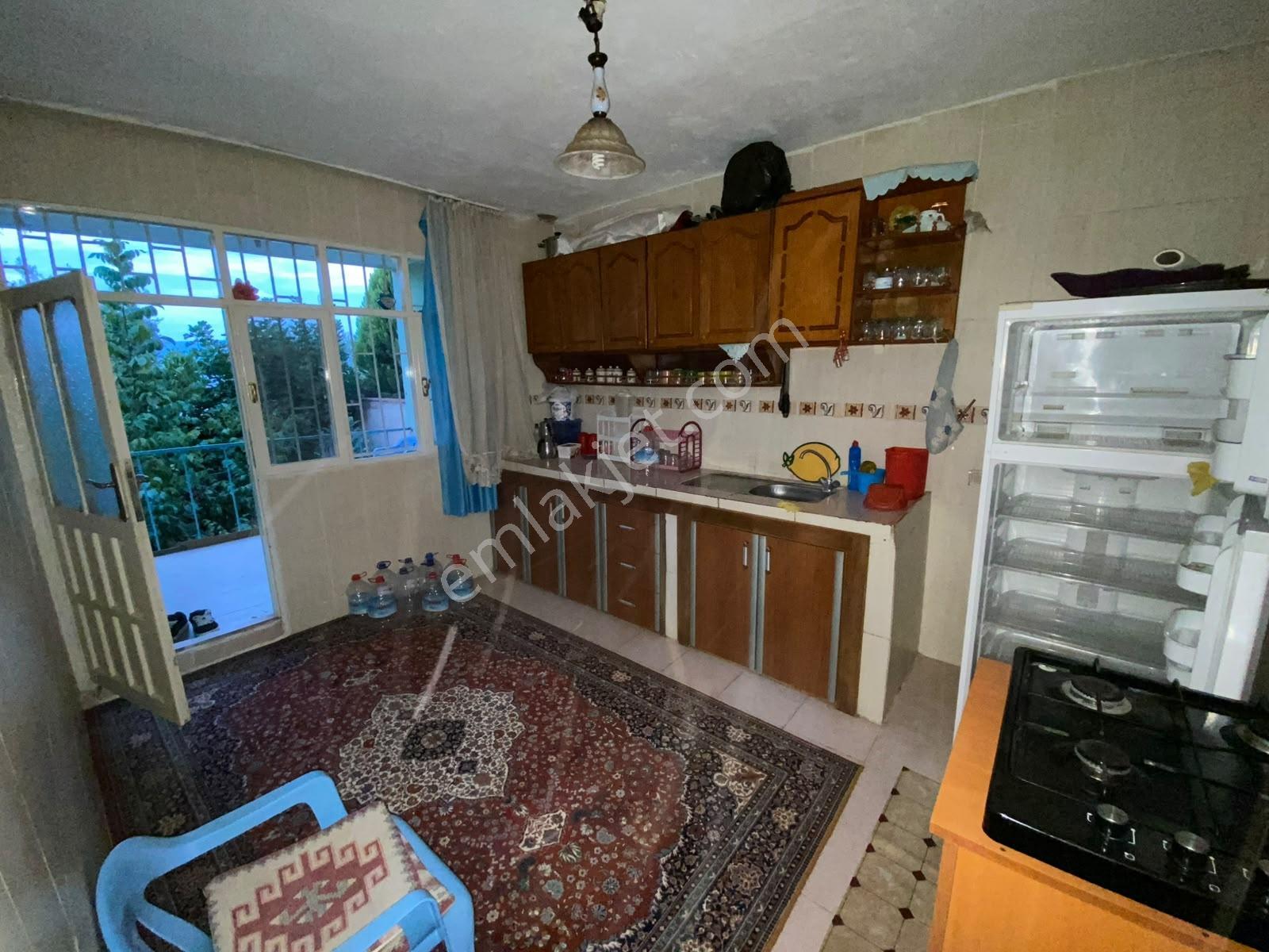 Bahçeli 2 Katlı Müstakil Ev — fotoğraf 14