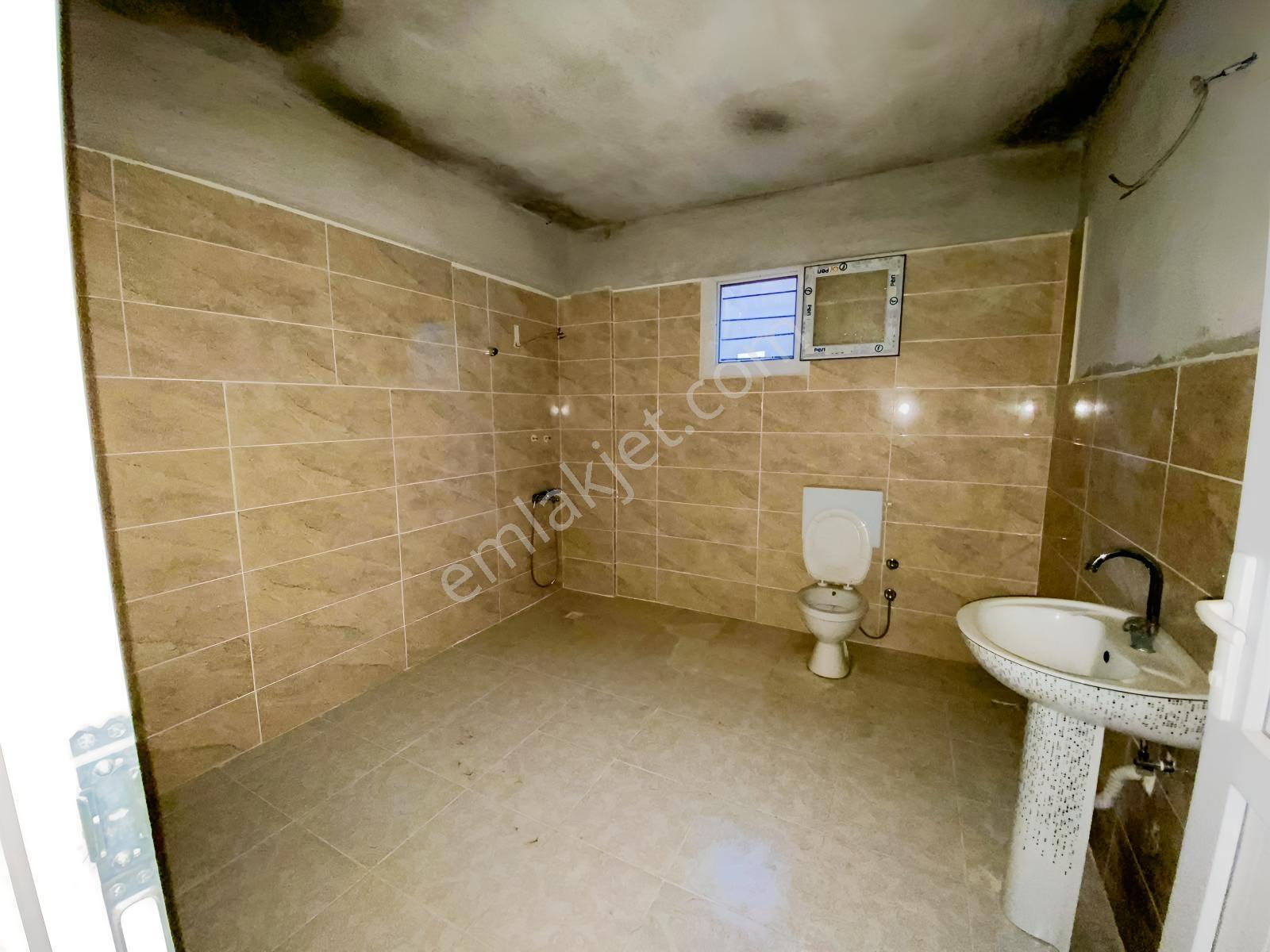 Bahçeli 2 Katlı Müstakil Ev — fotoğraf 32