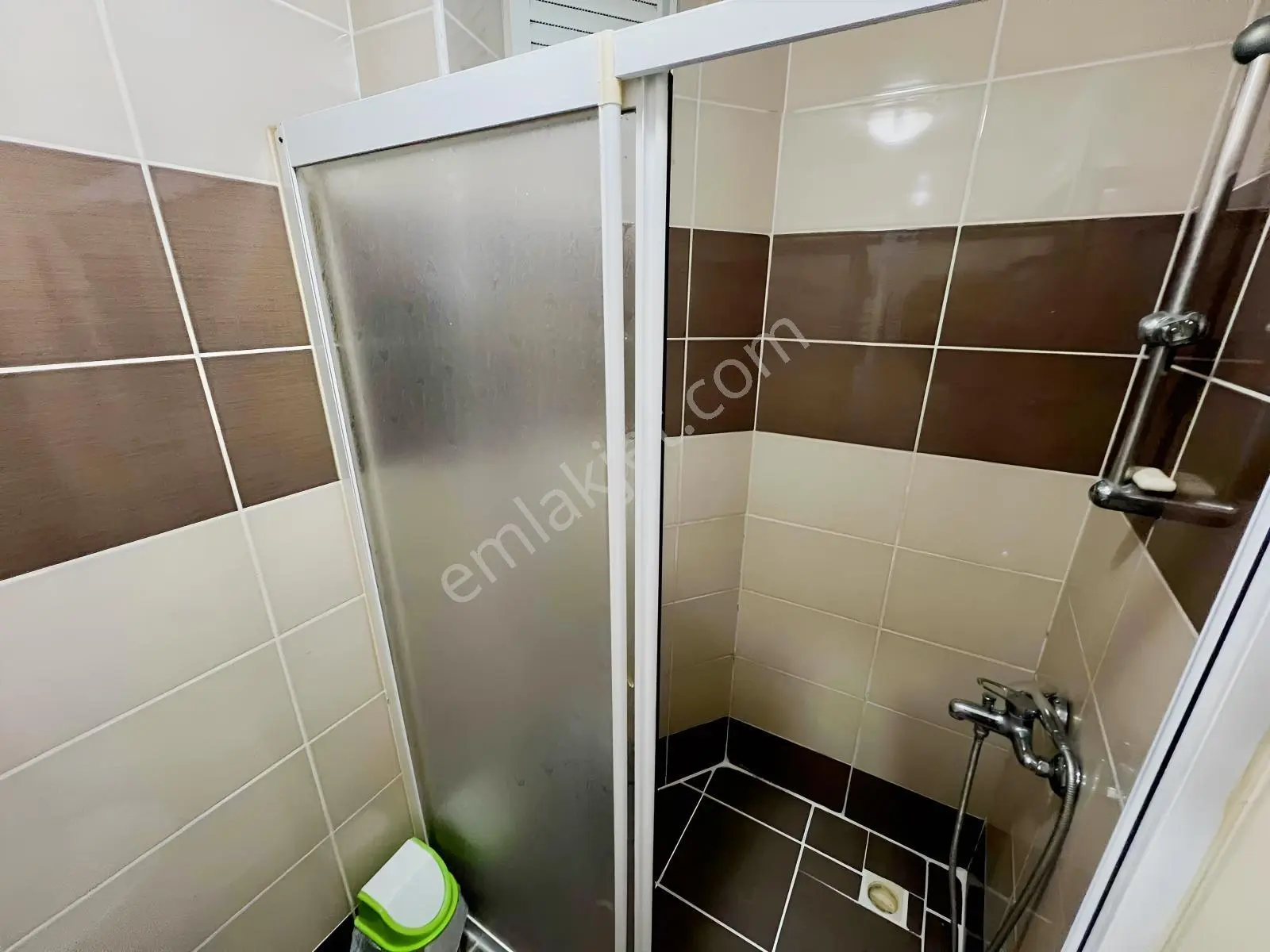 Rw Lıfe//bahçelievler Mh. Kiracılı Satılık Komple Bina — fotoğraf 11