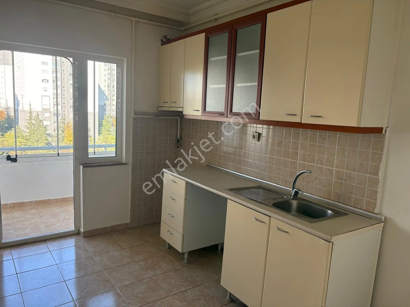 Ankalife'tan Mevlana Sitesinde, Ara Kat, Manzaralı, Satılık 3+1 — fotoğraf 7