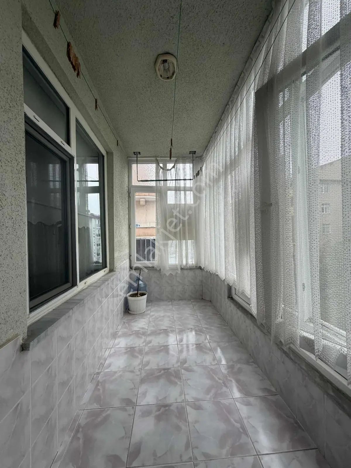 Muhittin Mahallesi'nde Geniş Masrafsız 3+1 Satılık Daire — fotoğraf 12