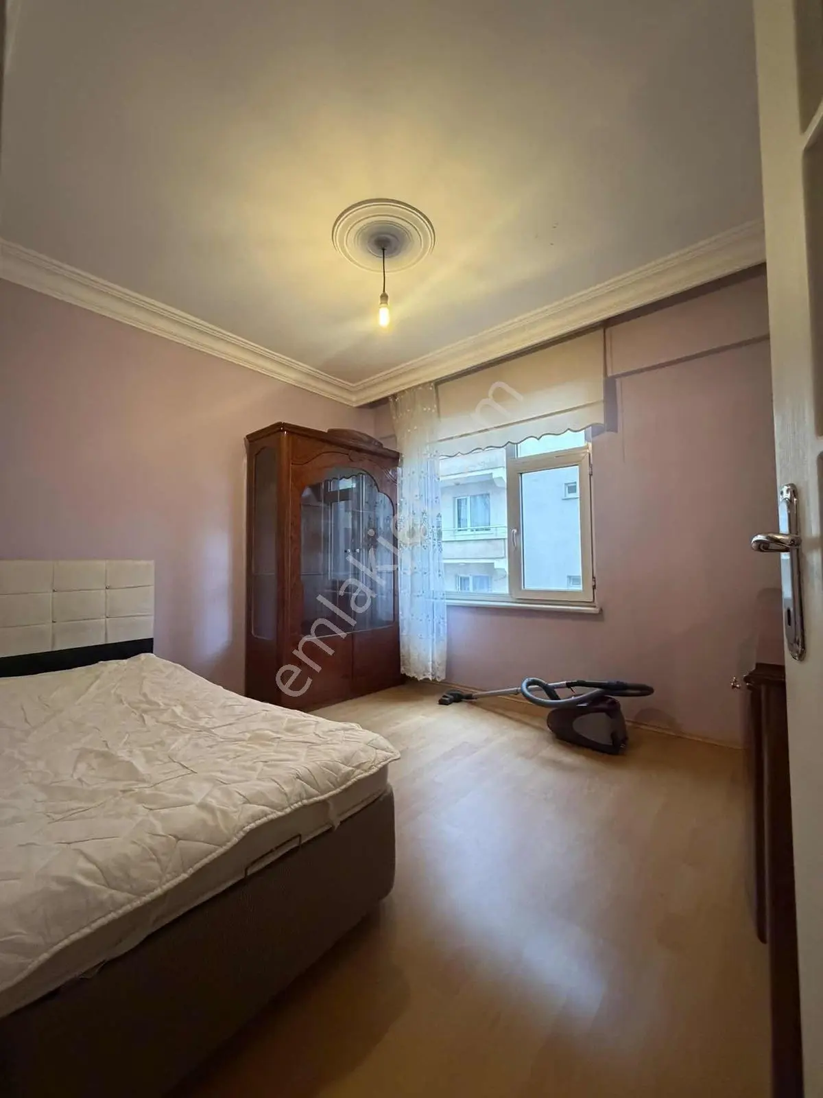 Muhittin Mahallesi'nde Geniş Masrafsız 3+1 Satılık Daire — fotoğraf 15