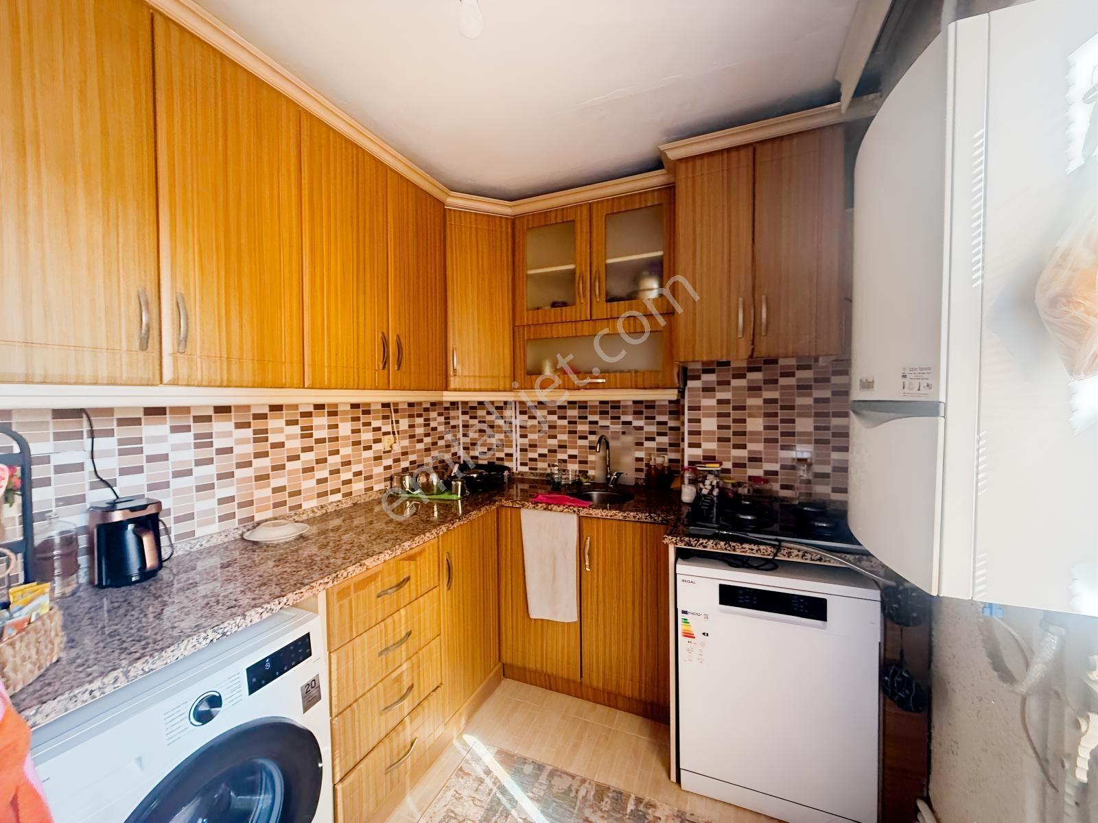 Gemlik Merkezde Masrafsız 3+1 Daire — fotoğraf 2