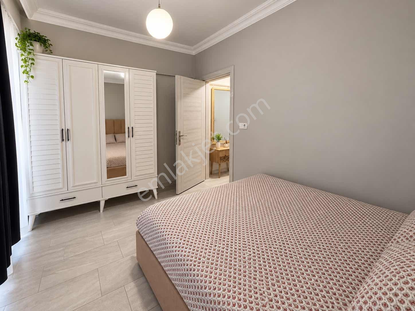 Satılık 1+1 Ful Eşyalı 67 M2 Jandarma Karşısı — fotoğraf 12