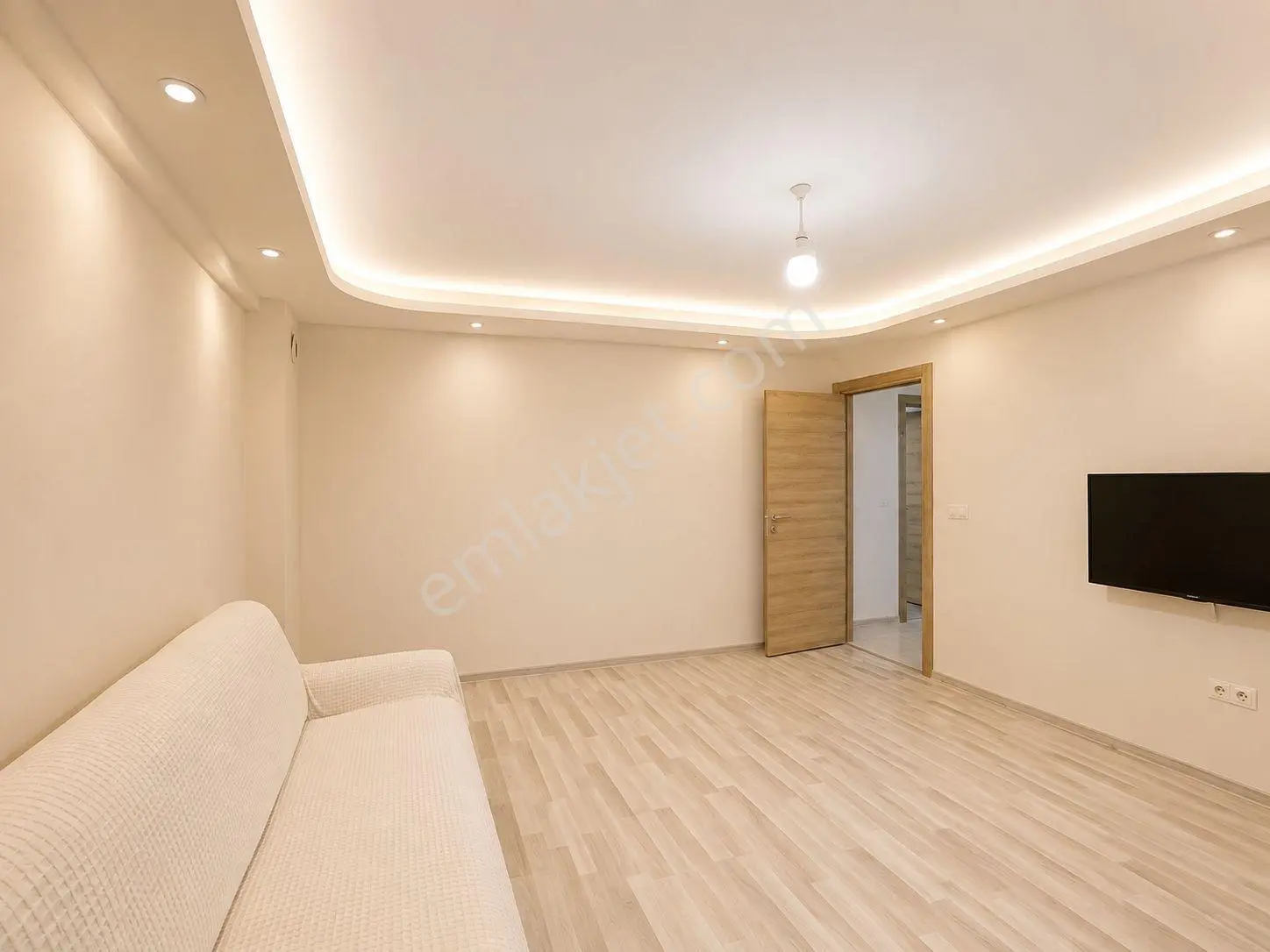 29 İzmir Şemikler'de Ordu Bulvarı Yakını 2+1 Satılık Daire — fotoğraf 2