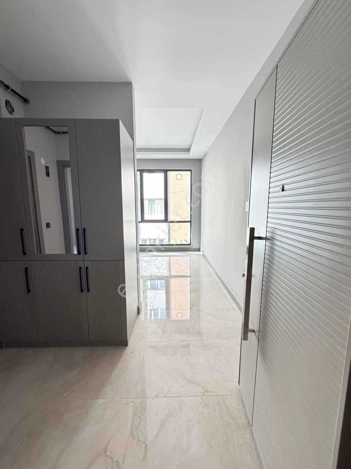 Türk-İş Medical Park Arkası 1+1 Lüks Daire