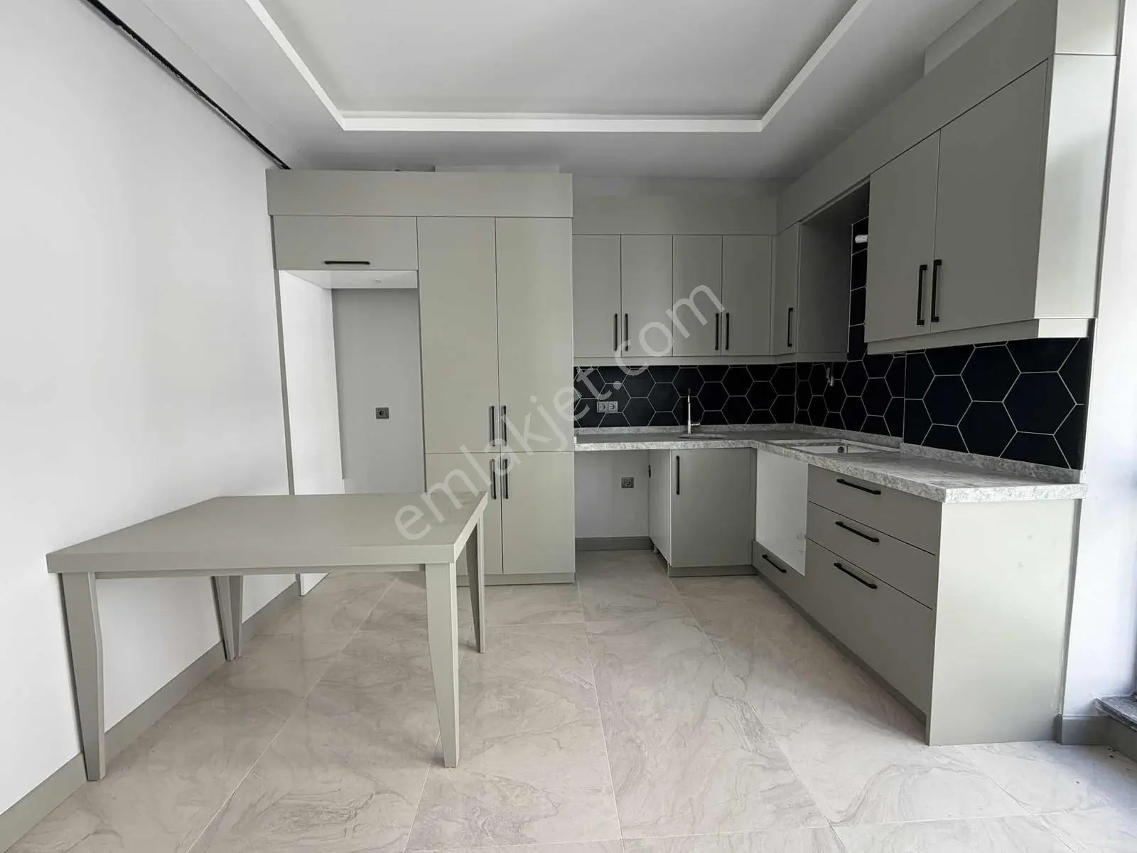 Türk-iş Medical Park Arkası 1+1 Lüks Daire — fotoğraf 5