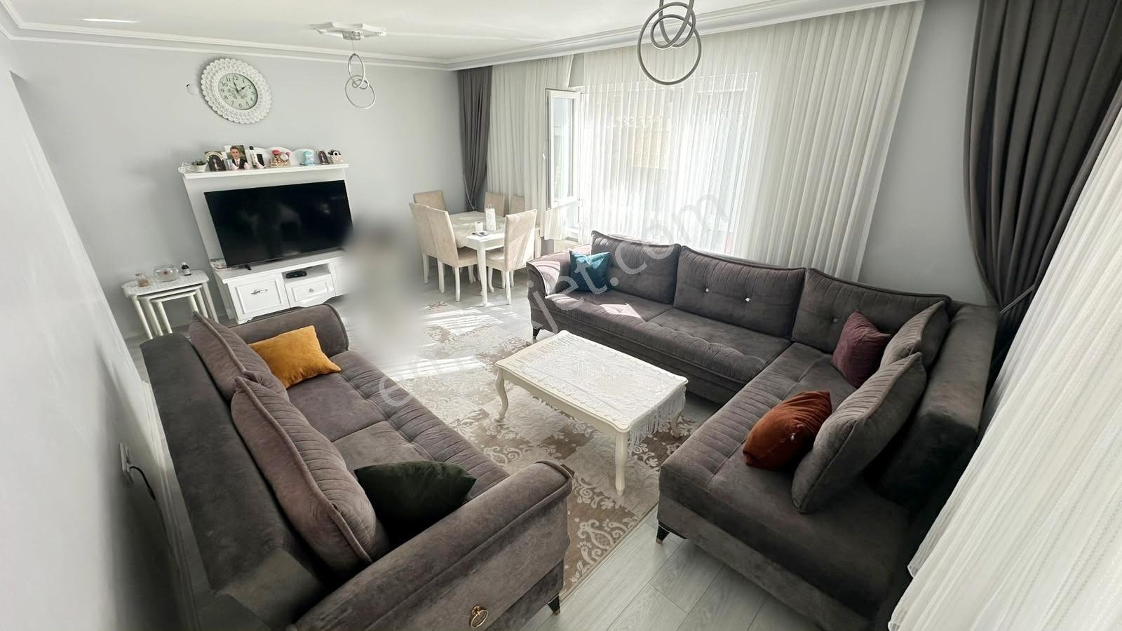 Mutlu Mh. İskanlı %80 Kredi İmkanı Yapılı Satılık 3+1 Daire!!!