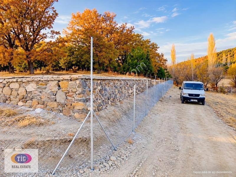 Gediz Işıklarda 8.551 M² Tel Çevrili Emsallerinin Altında Tarla — fotoğraf 4