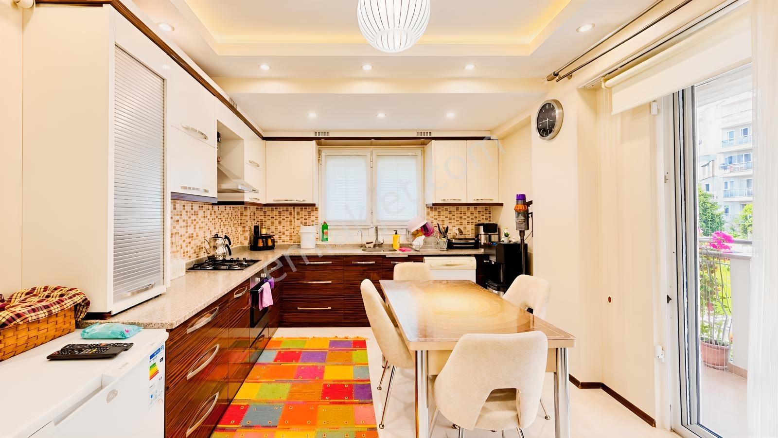 Demirler'den Kuşpınar'da Köşe Parsel 4+1 Satılık Daire — fotoğraf 19