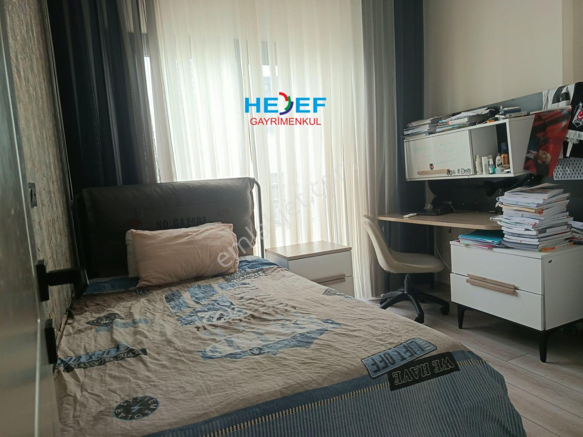 Hedef'ten Eski Mezitli'de Site İçerisinde Havuzlu 3+1 Daire — fotoğraf 10