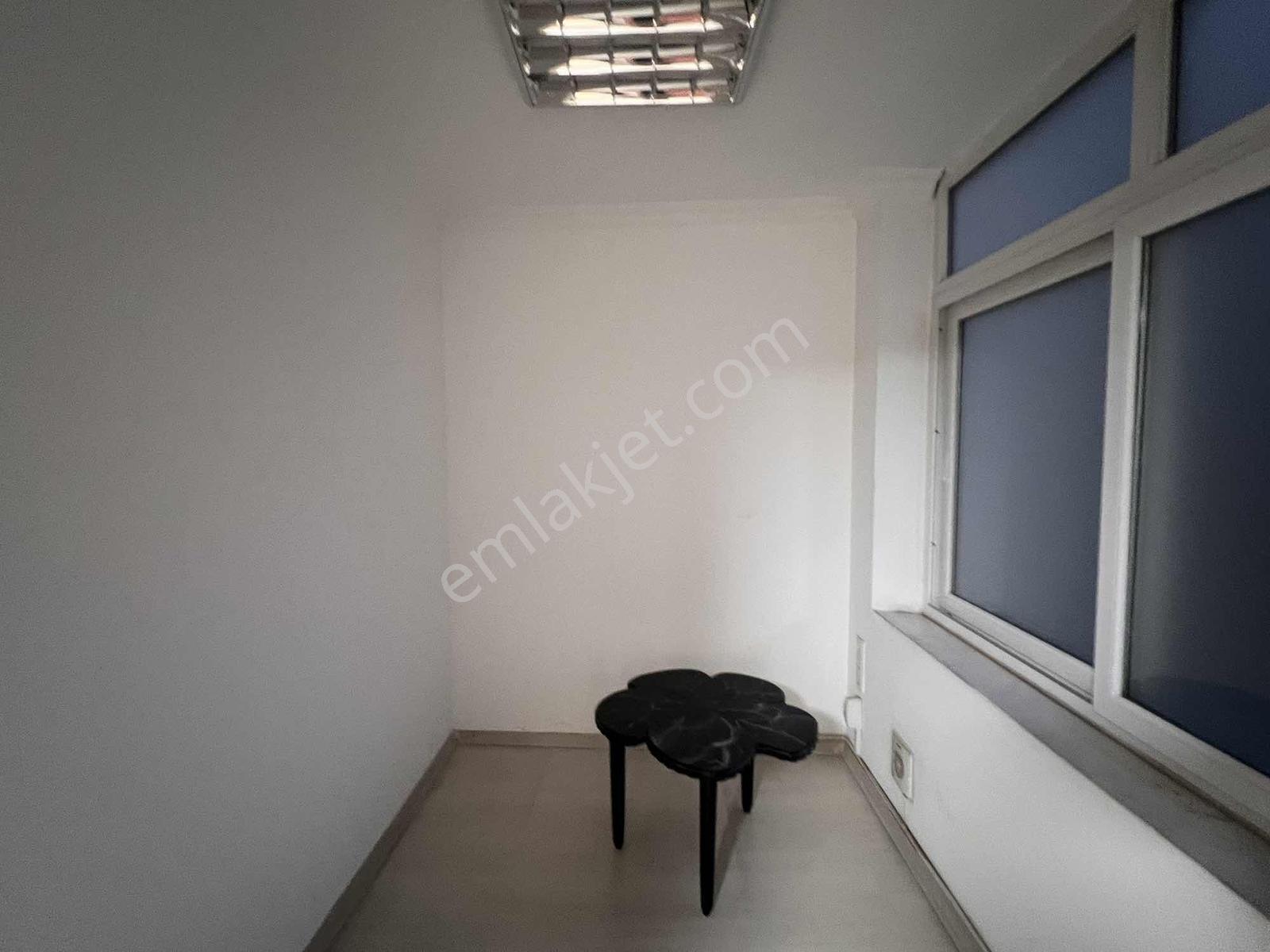 İnönü Caddesinde 3+1 Satılık Daire — fotoğraf 9