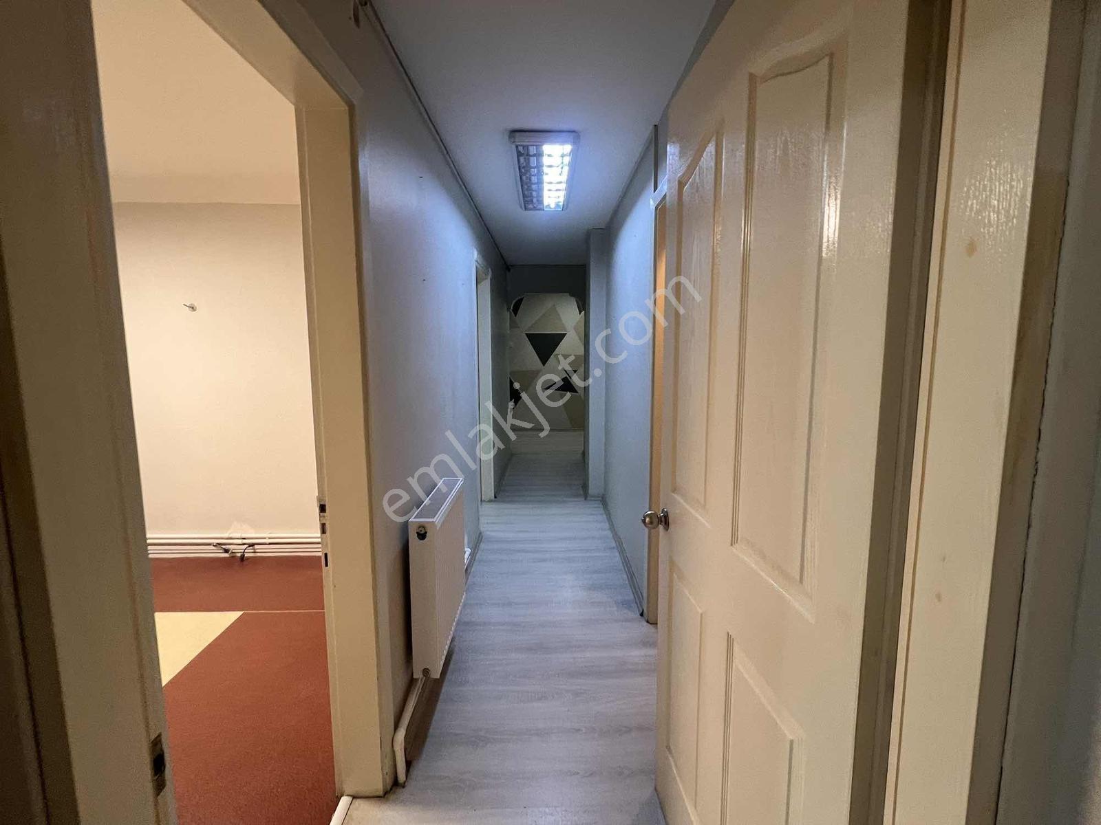 İnönü Caddesinde 3+1 Satılık Daire — fotoğraf 14
