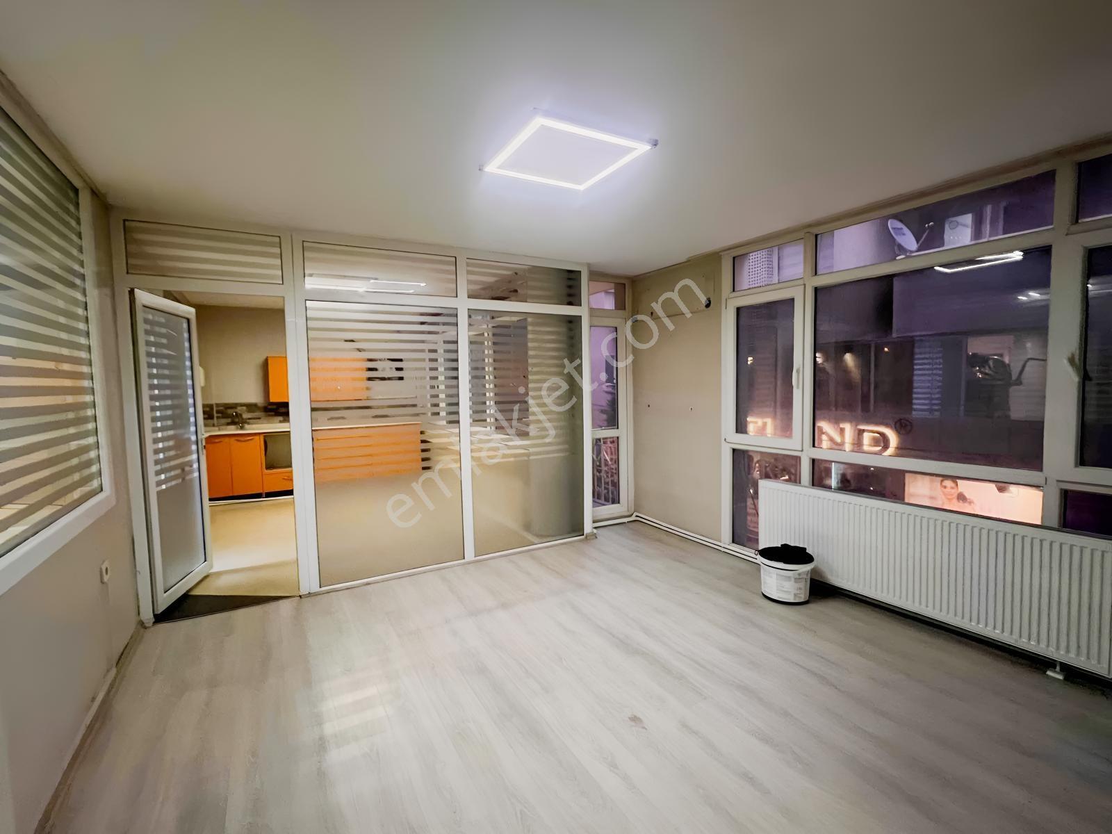 İnönü Caddesinde 3+1 Satılık Daire — fotoğraf 23