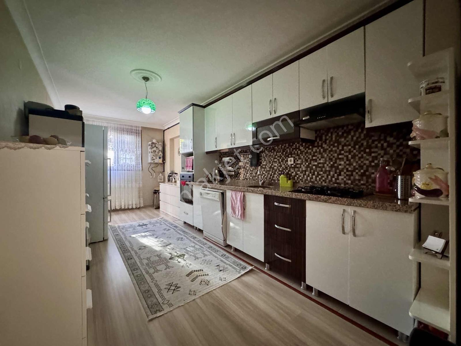 Göktaş'tan█site İçinde Kök Tapu Giriş Kat Full Yapılı 3+1 Daire — fotoğraf 2