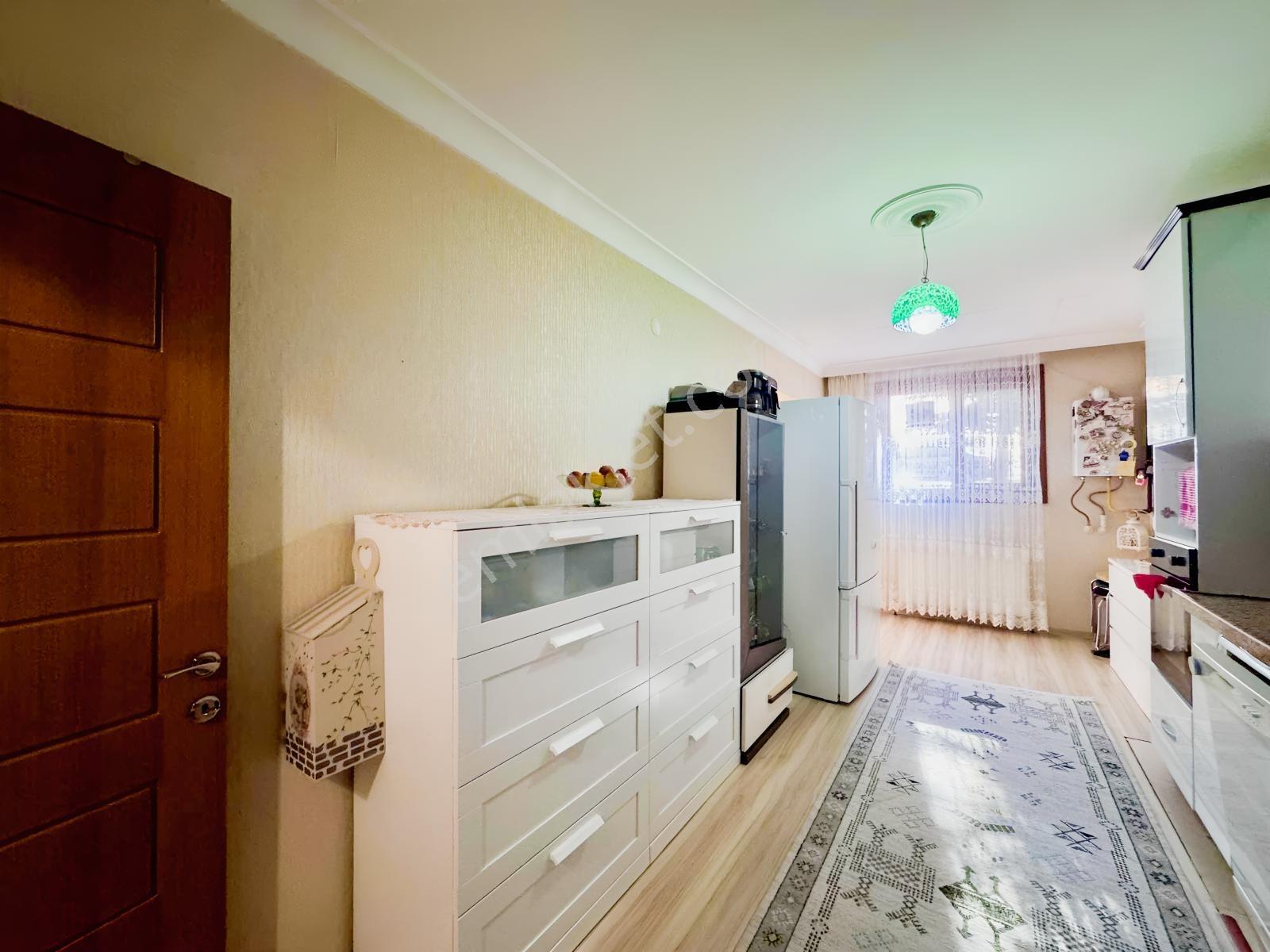 Göktaş'tan█site İçinde Kök Tapu Giriş Kat Full Yapılı 3+1 Daire — fotoğraf 3