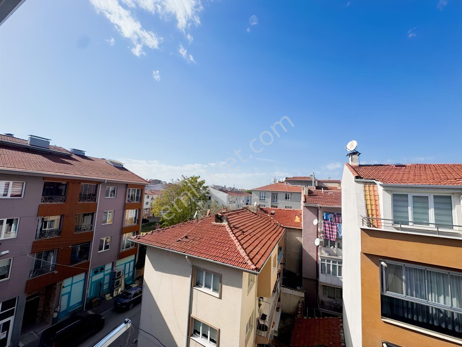 Rw Detay'dan Ömerağa Mahallesinde Satılık Yenilenmiş 3+1 Daire — fotoğraf 28