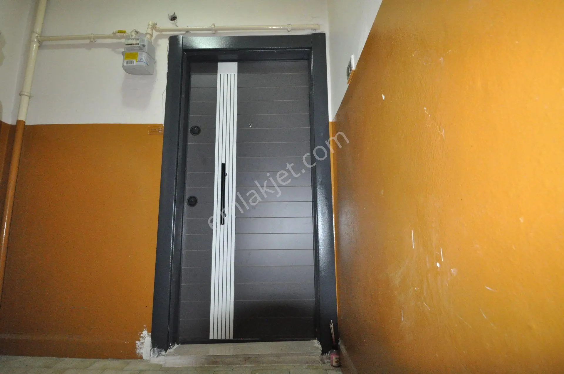 Bayrampaşa Kartaltepe Kaçmaz'dan Satılık 2+1 Arakat Balkonlu Daire — fotoğraf 10
