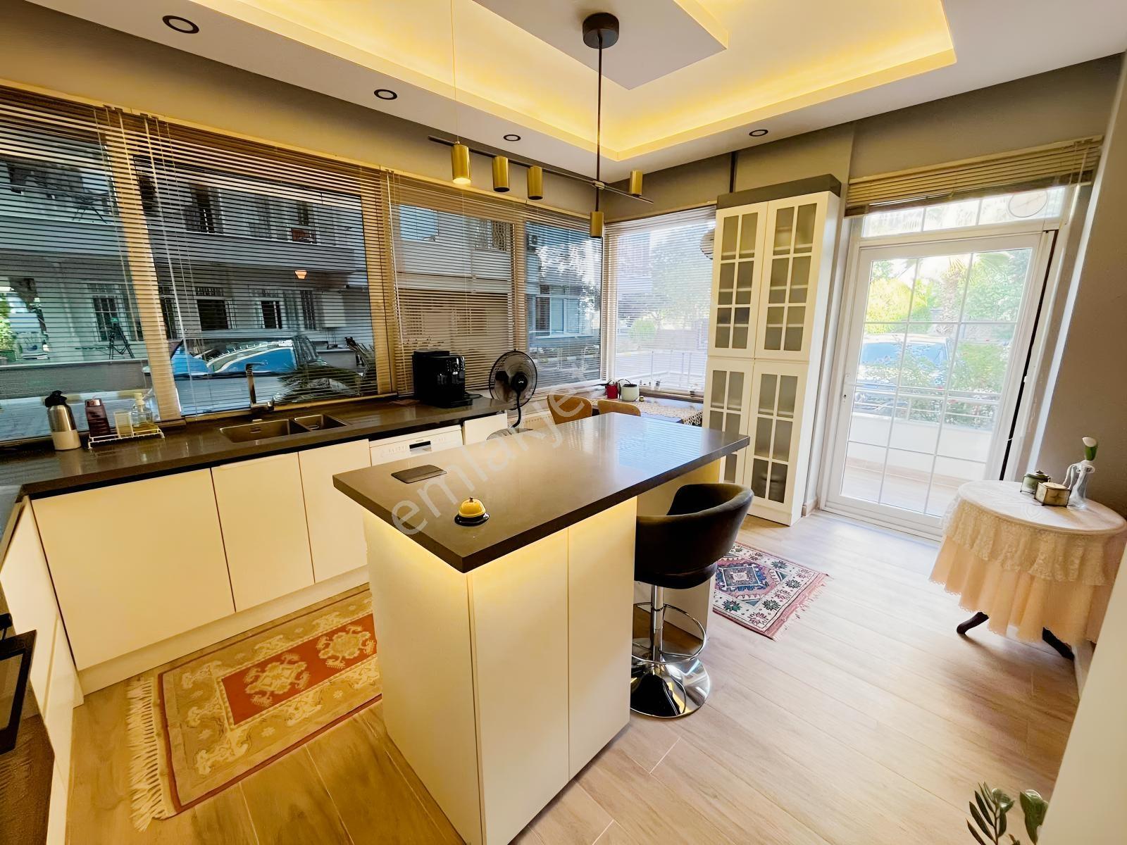 Konyaaltı Uluçda Harika Lokasyon 2+1 Satılık Daire — fotoğraf 5