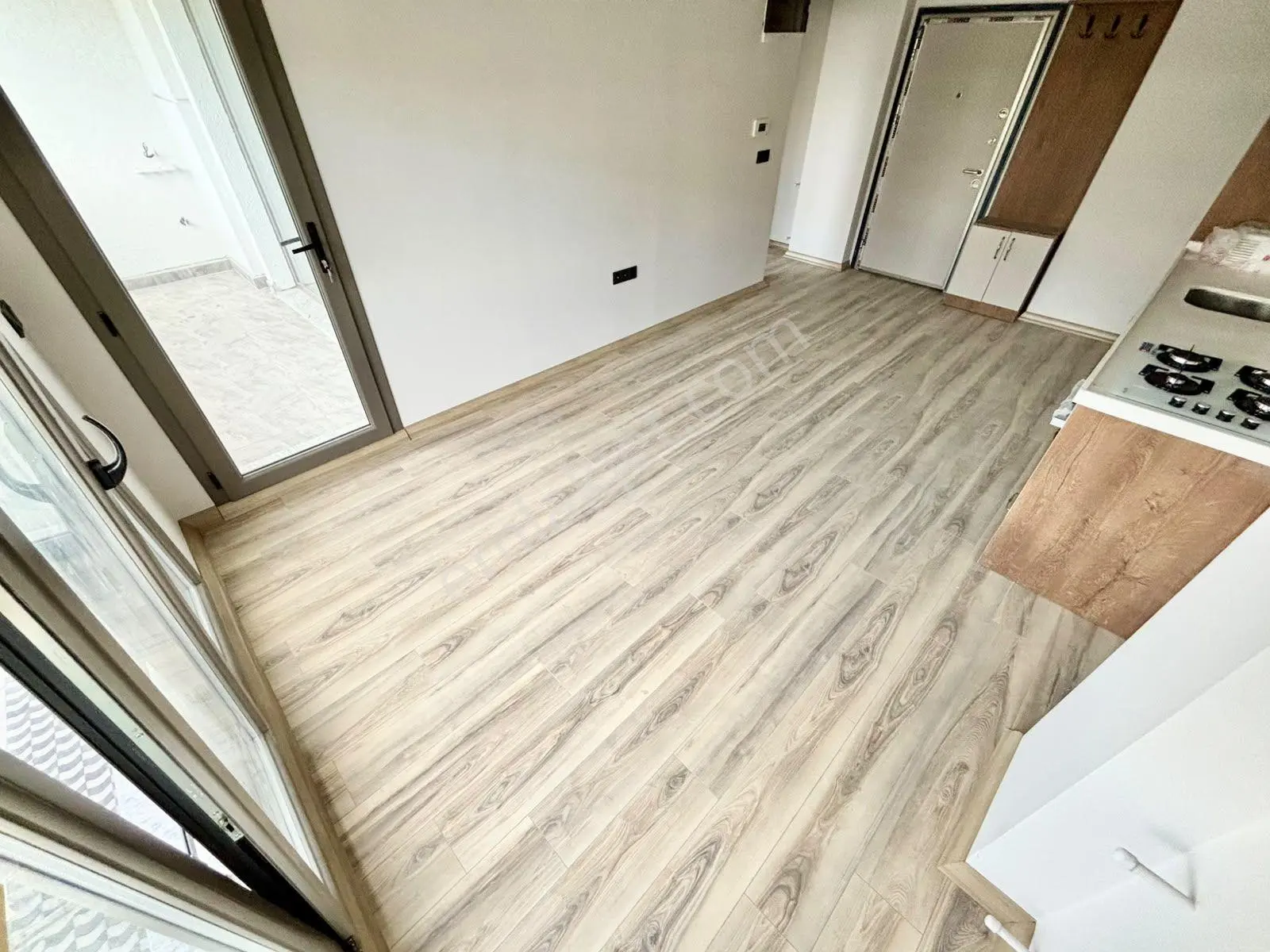 ꧁ay Emlaktan꧂oksijen Deposu Kazdağları Eteklerinde Arakat Ön Cephe Muhteşem Satılık 1+1 Lüks Daire — fotoğraf 9