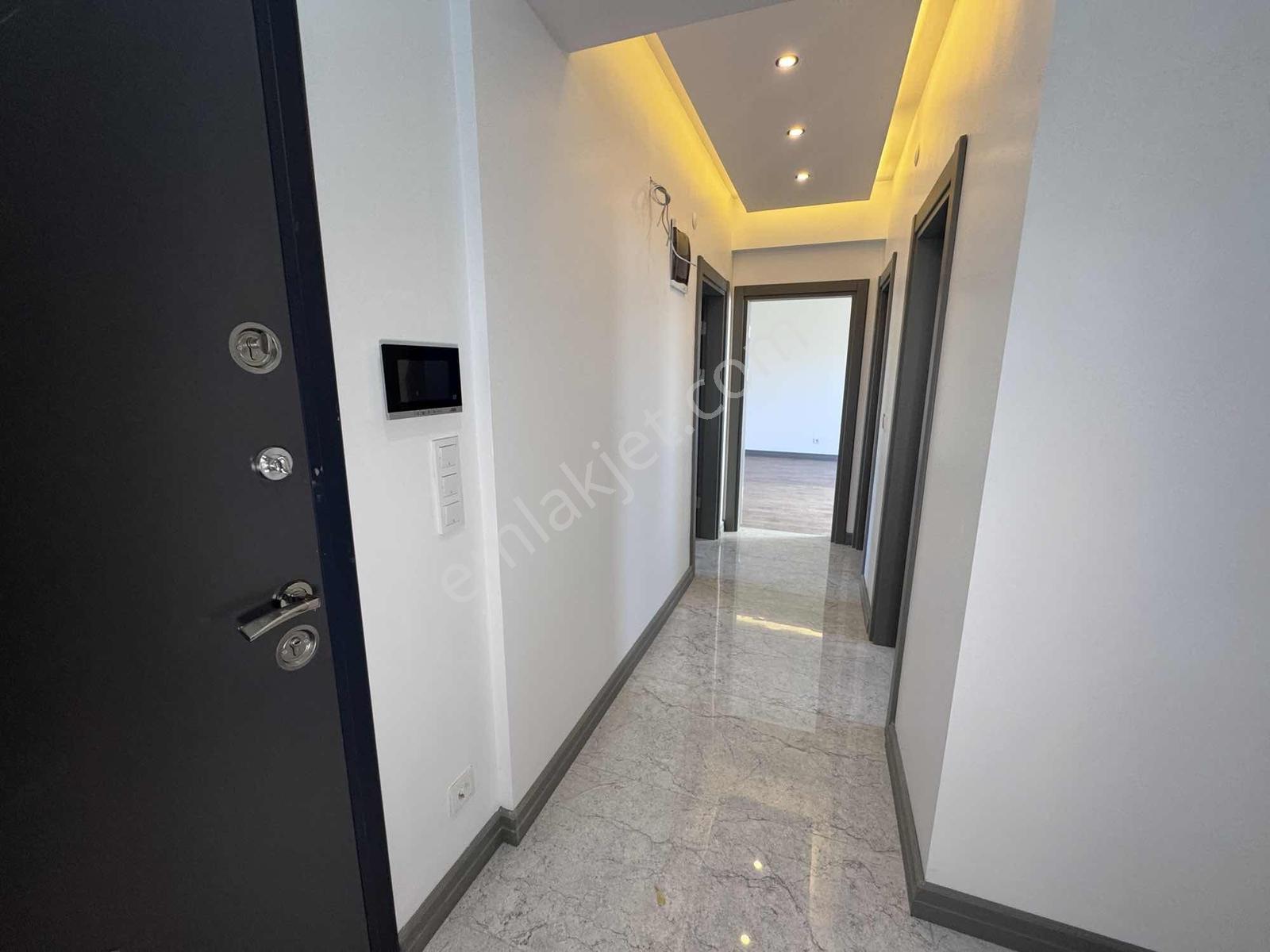 Remax Motto Nilüfer Toka'dan 5+1 İkiz Tripleks Villalar — fotoğraf 9