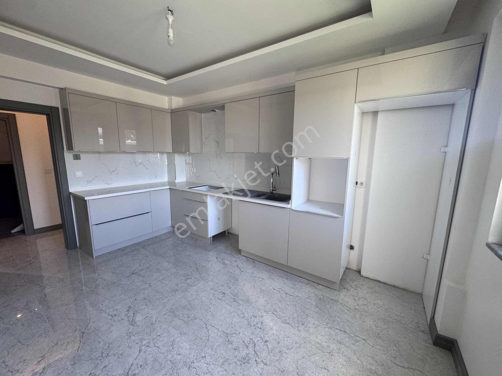 Remax Motto Nilüfer Toka'dan 5+1 İkiz Tripleks Villalar — fotoğraf 15