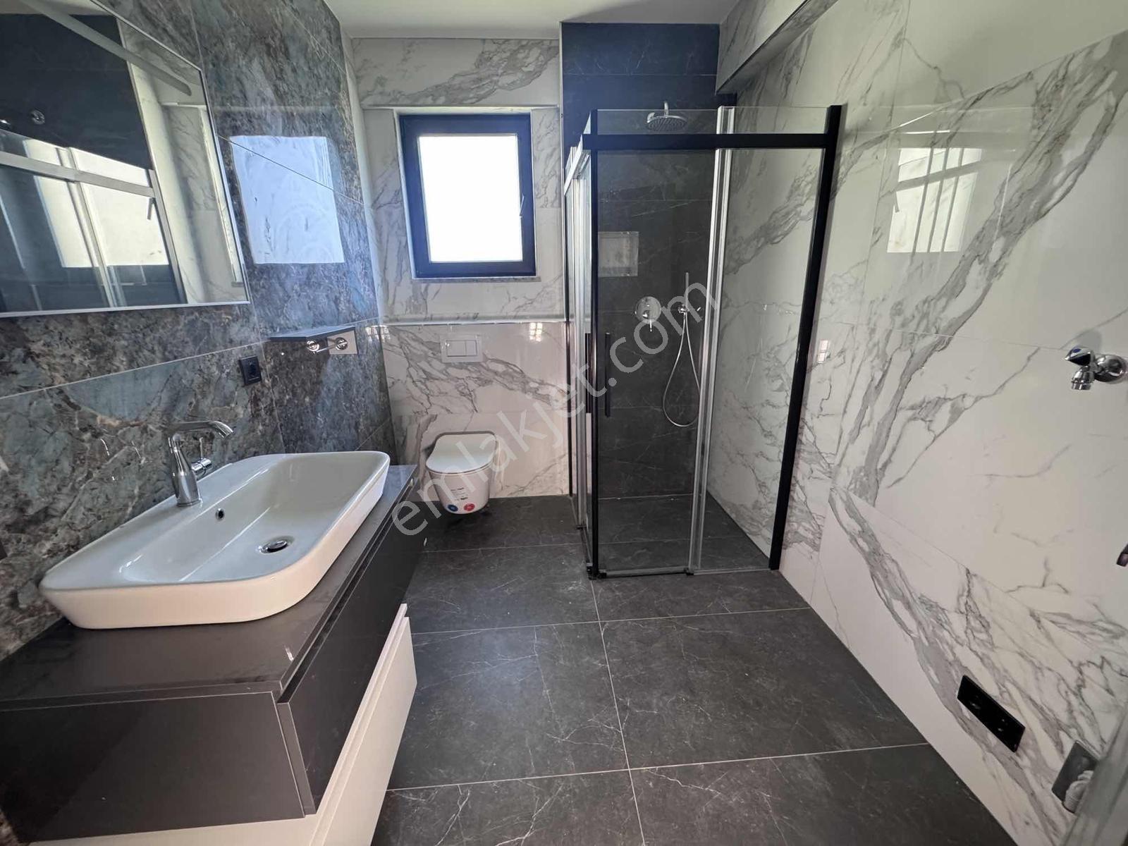 Remax Motto Nilüfer Toka'dan 5+1 İkiz Tripleks Villalar — fotoğraf 18