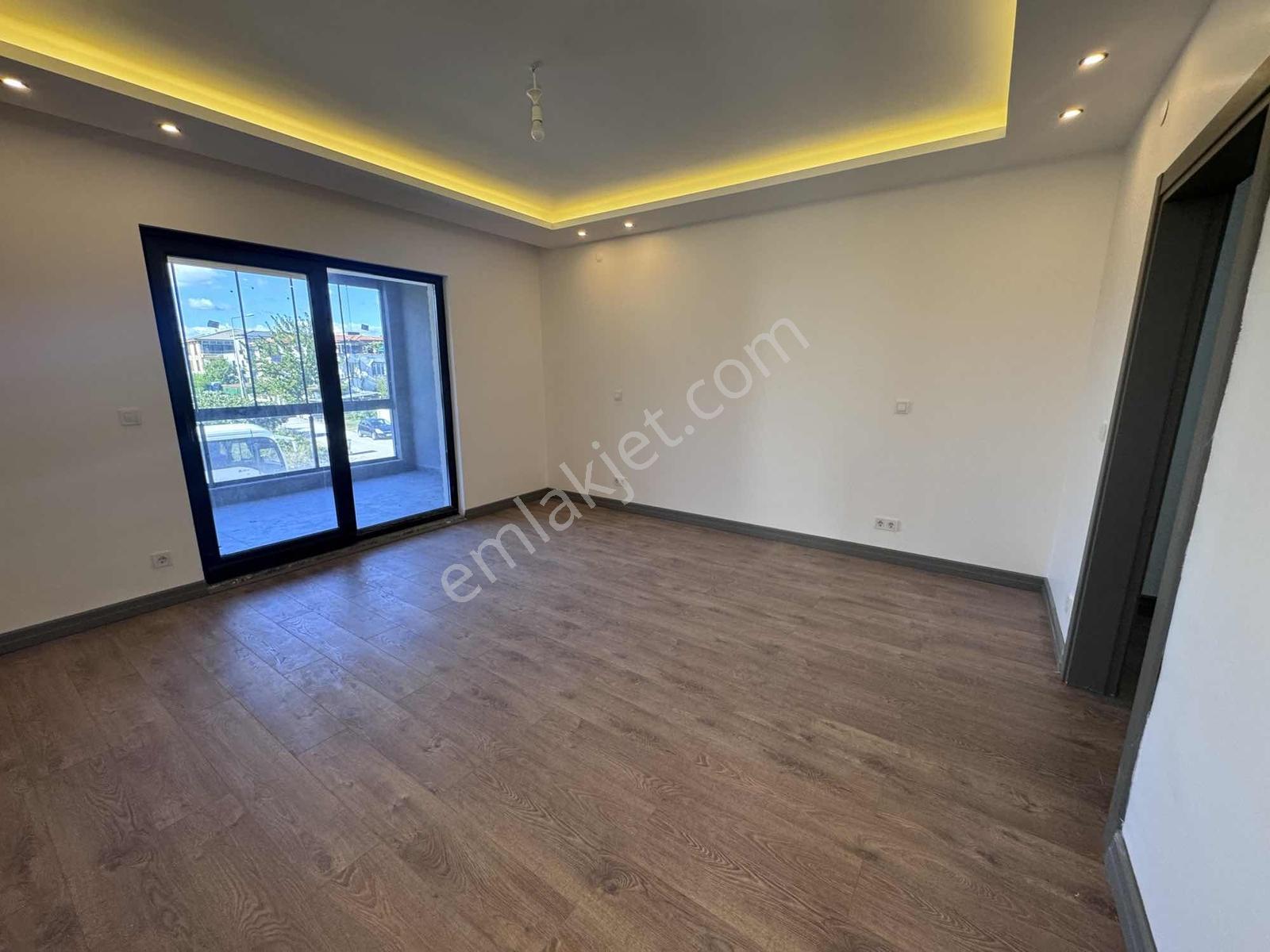 Remax Motto Nilüfer Toka'dan 5+1 İkiz Tripleks Villalar — fotoğraf 19