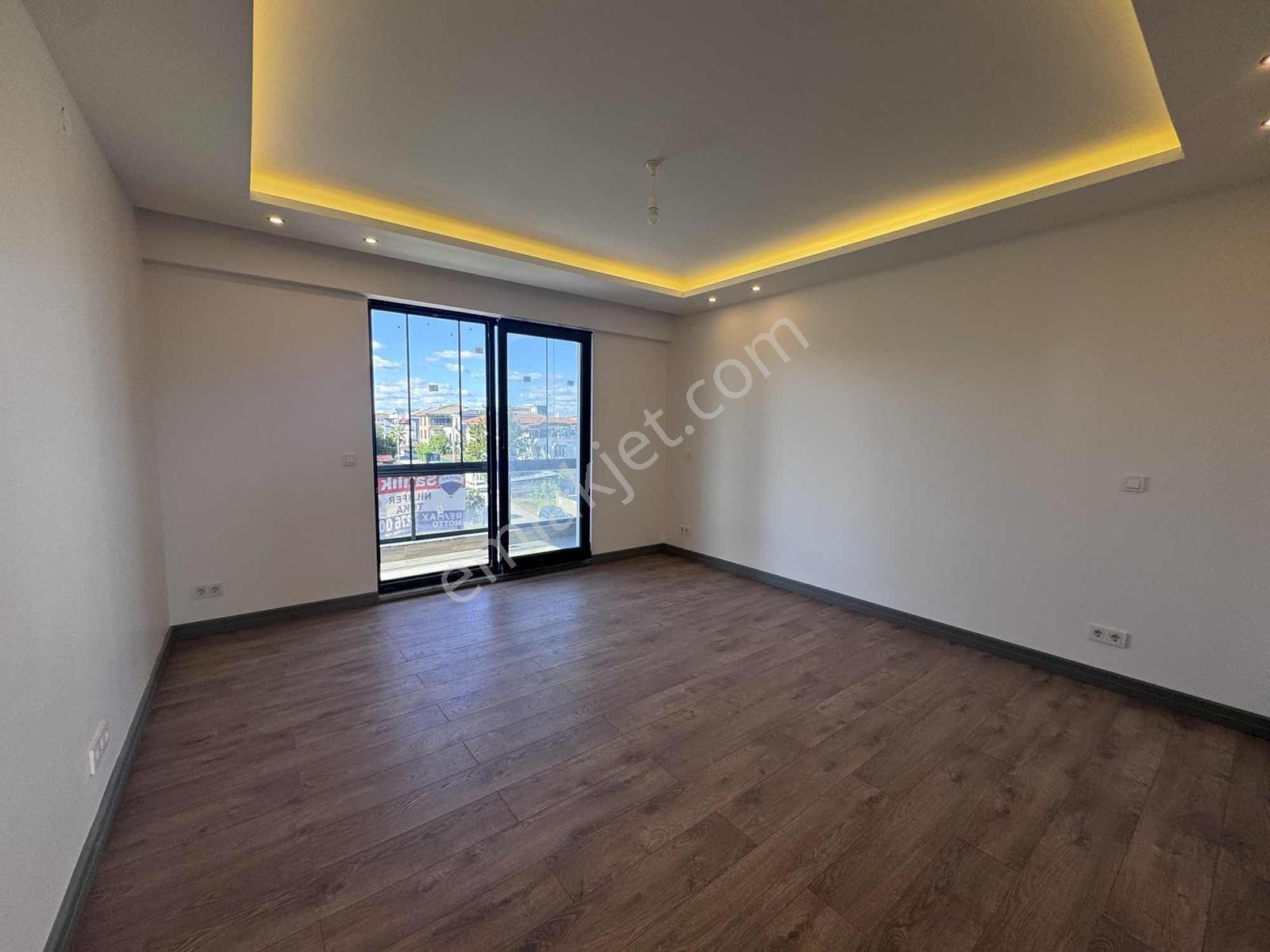 Remax Motto Nilüfer Toka'dan 5+1 İkiz Tripleks Villalar — fotoğraf 33