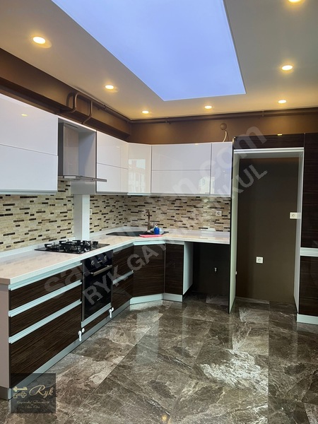 Merkezi Konumda Kiralık 3+1 Daire 150m² — fotoğraf 4