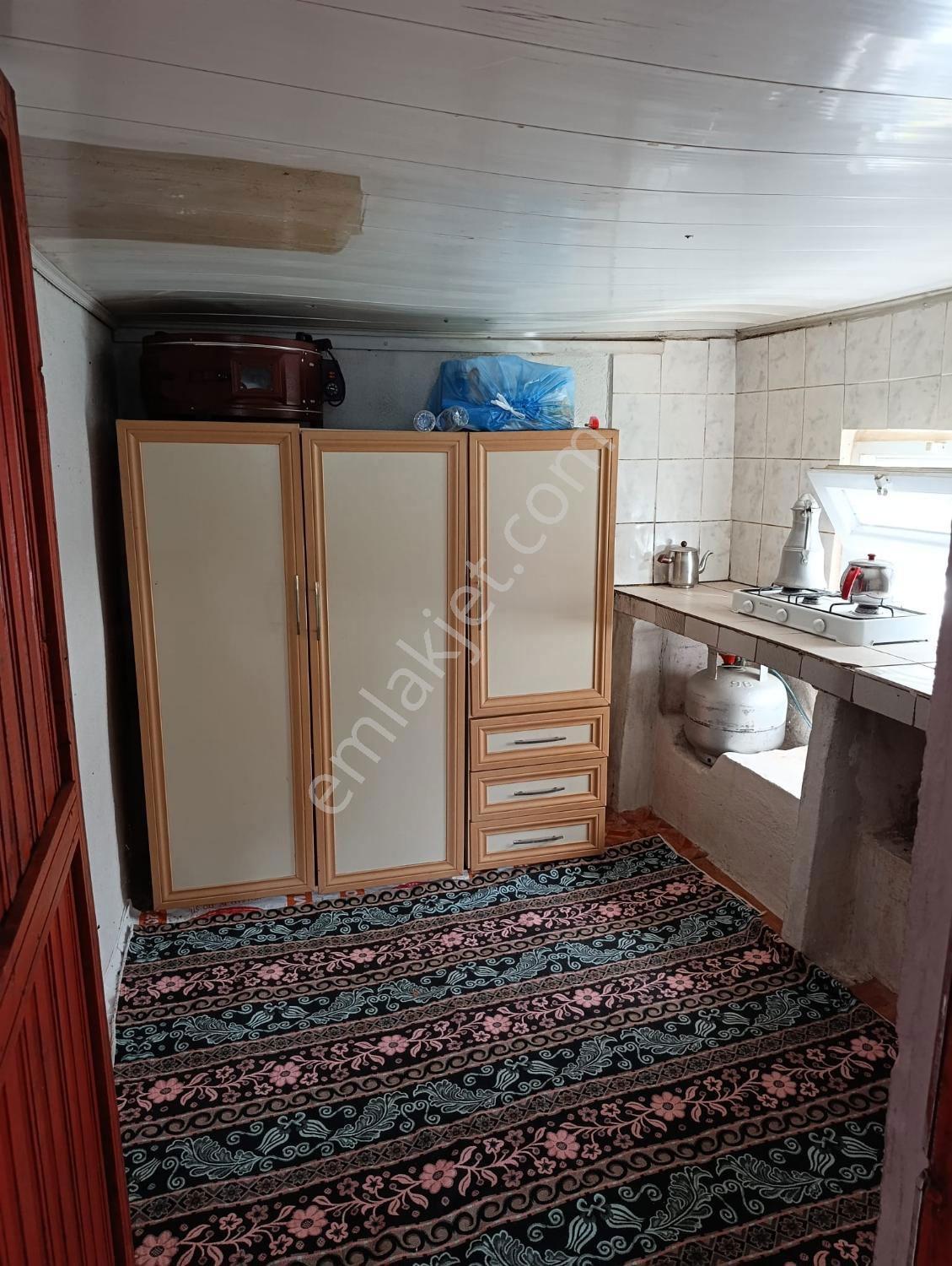 Çanakkale Yenice Karadoru Köyü'nde Masrafsız Köy Evi — fotoğraf 17