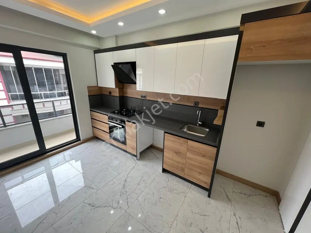 Aras Emlaktan Geniş 4+1 Dubleks Daire — fotoğraf 9