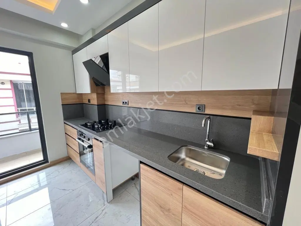 Aras Emlaktan Geniş 4+1 Dubleks Daire — fotoğraf 11