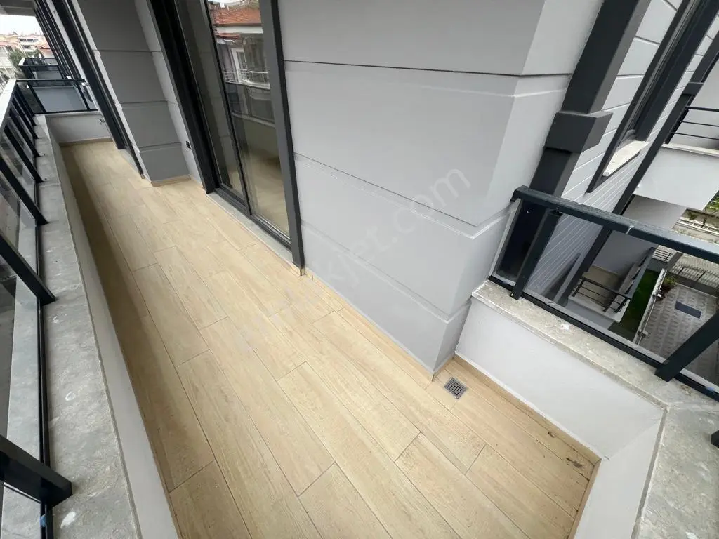 Aras Emlaktan Geniş 4+1 Dubleks Daire — fotoğraf 13