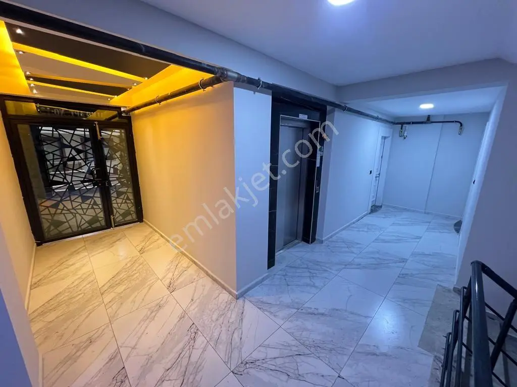 Aras Emlaktan Geniş 4+1 Dubleks Daire — fotoğraf 33