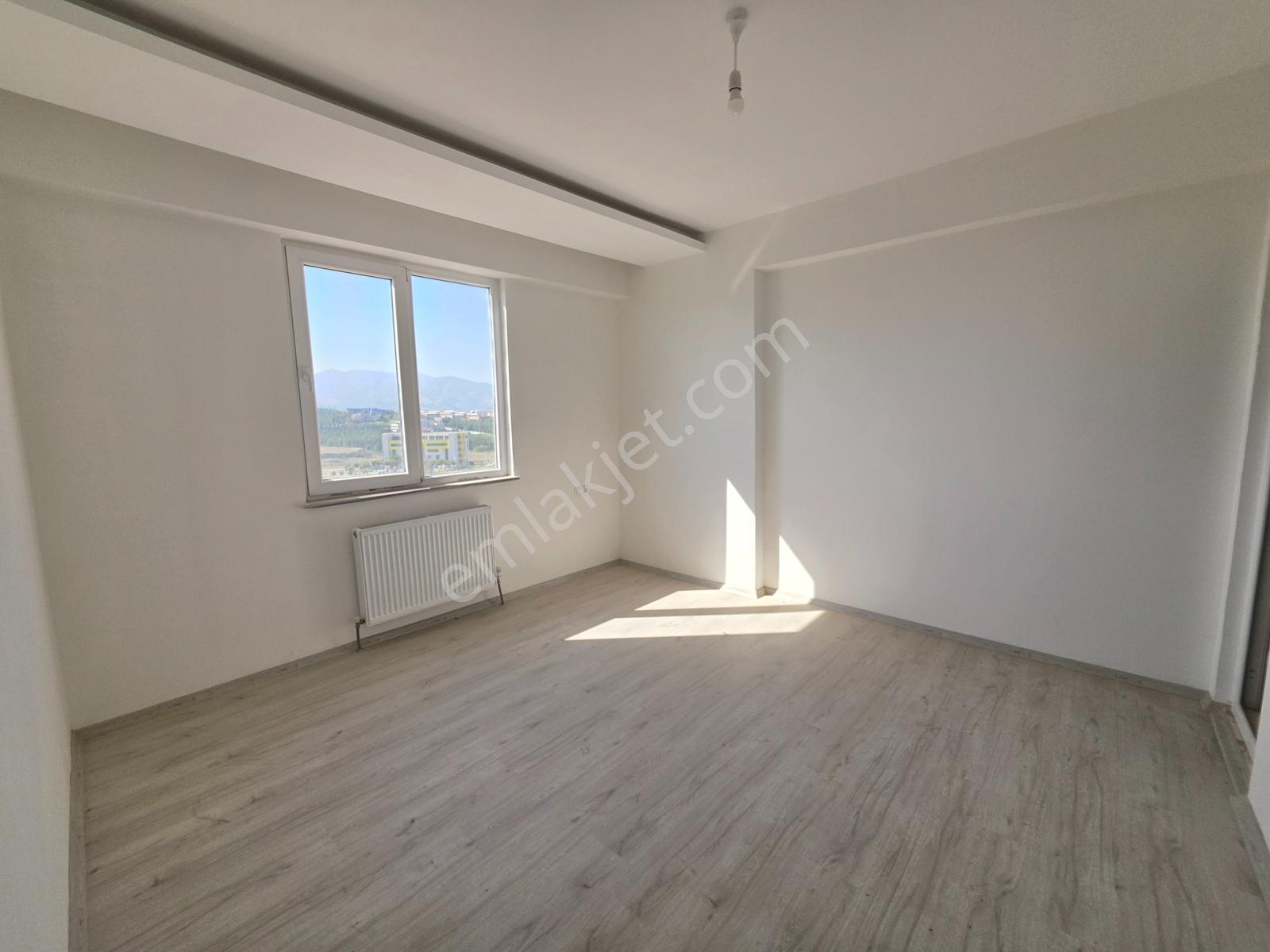 Yüksek Kira Getirisi Üniversite Karşısı Geniş Sıfır Satılık 2+1 — fotoğraf 18