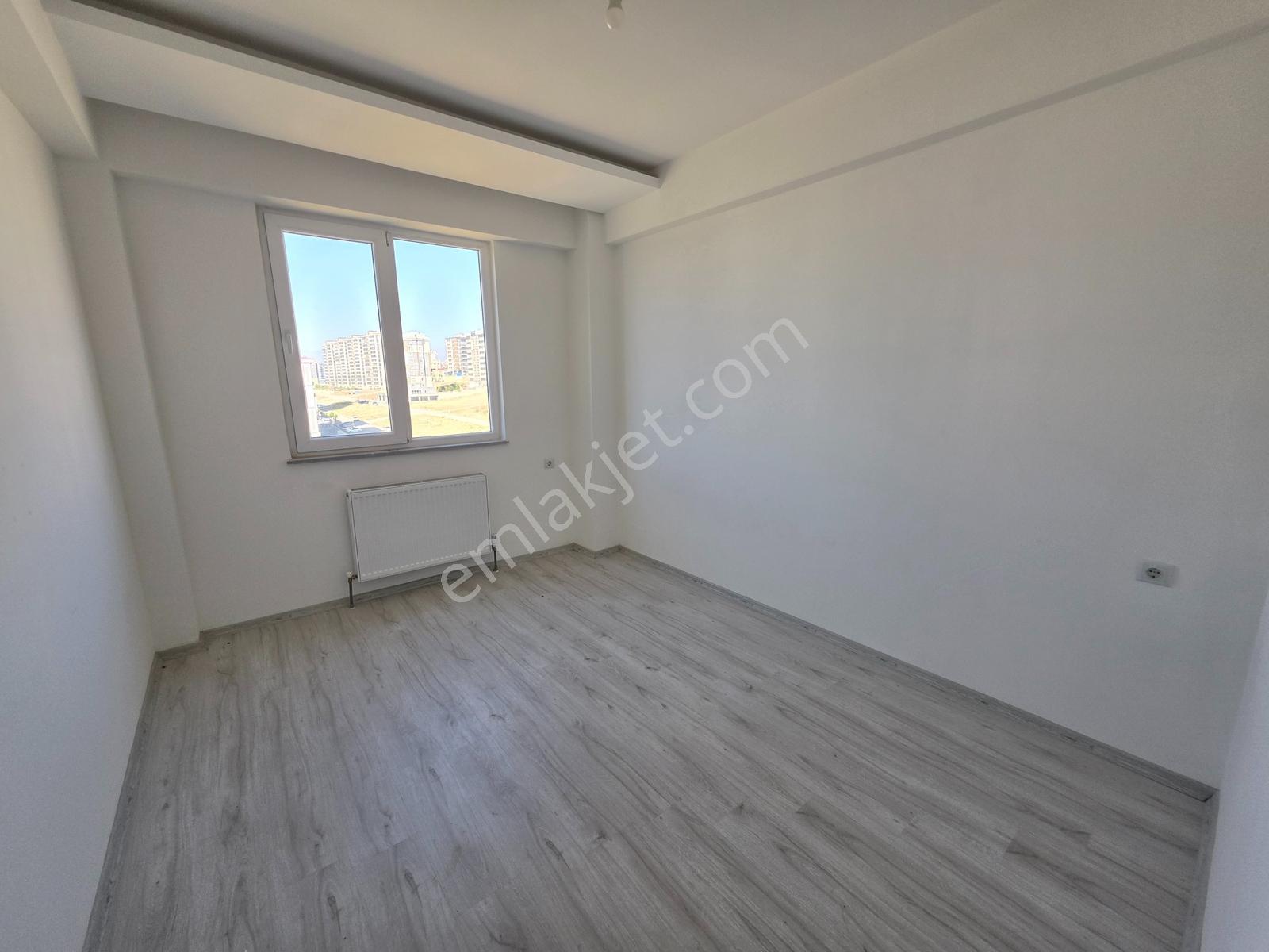 Yüksek Kira Getirisi Üniversite Karşısı Geniş Sıfır Satılık 2+1 — fotoğraf 23