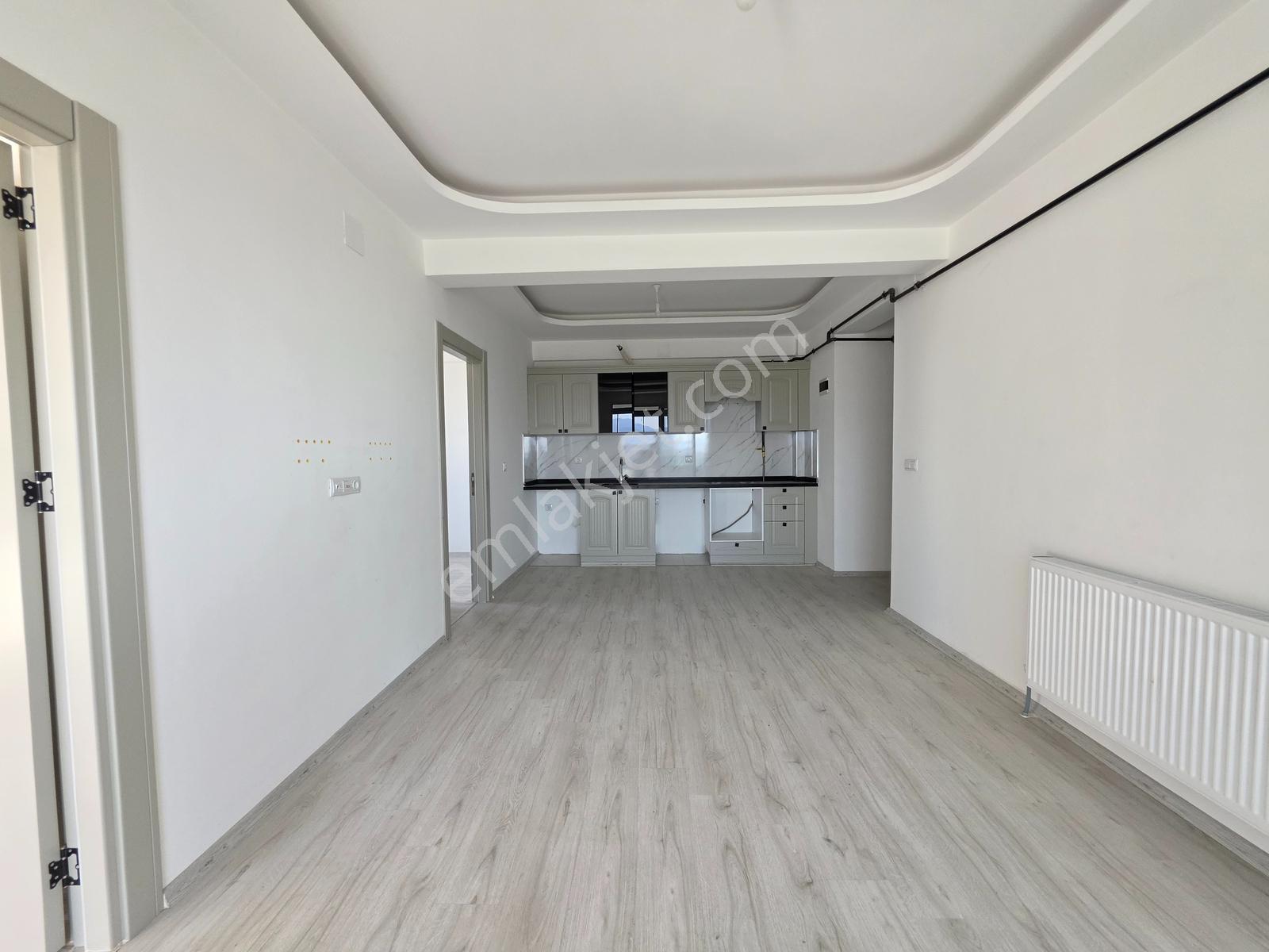 Yüksek Kira Getirisi Üniversite Karşısı Geniş Sıfır Satılık 2+1 — fotoğraf 33
