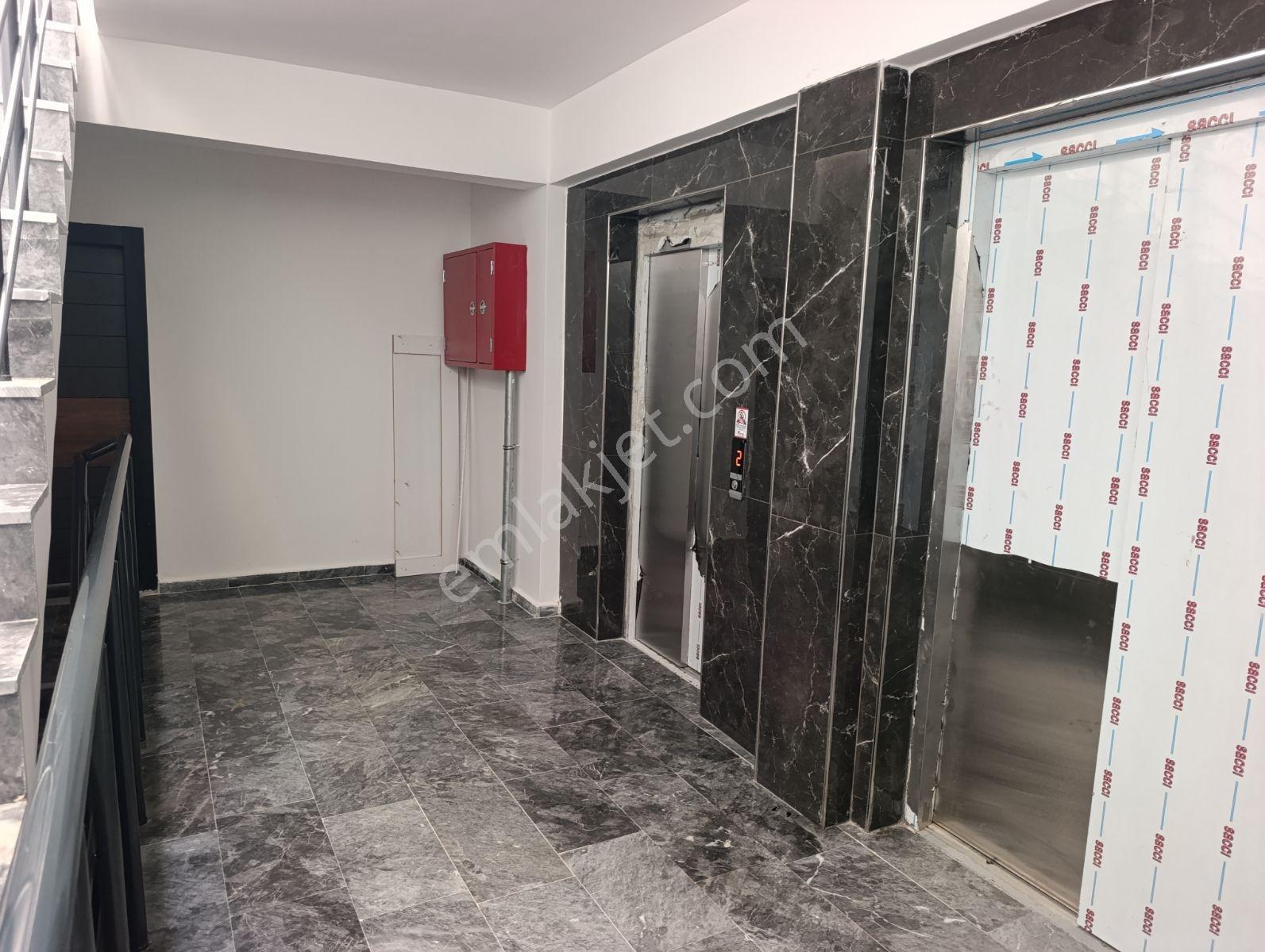 Hasköy'de Deniz Manzaralı 9.kat Cam Balkonlu Sıfır Satılık Daire — fotoğraf 24