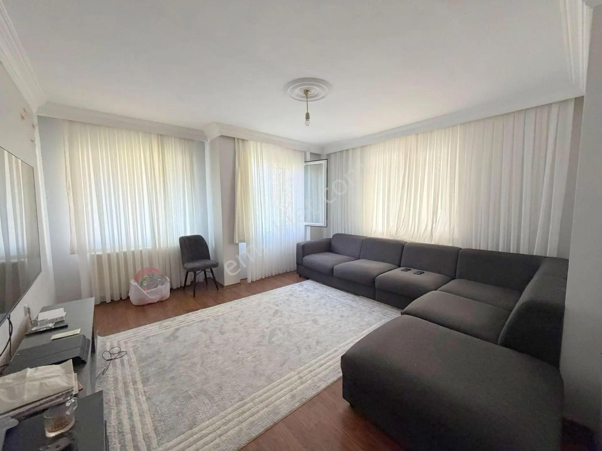 Mertcan'dan Caddeye 4dk Ebeveyn Banyolu Kredi Limitsiz 3+1