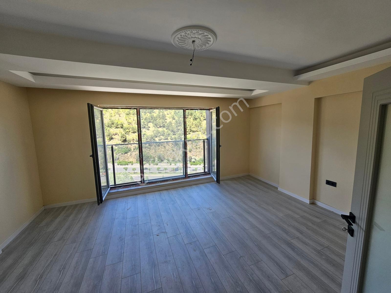 Şimşek Emlak Çankaya Akpınar Mh.konya Yolu Cph 110m2 2.kat 3+1 — fotoğraf 2