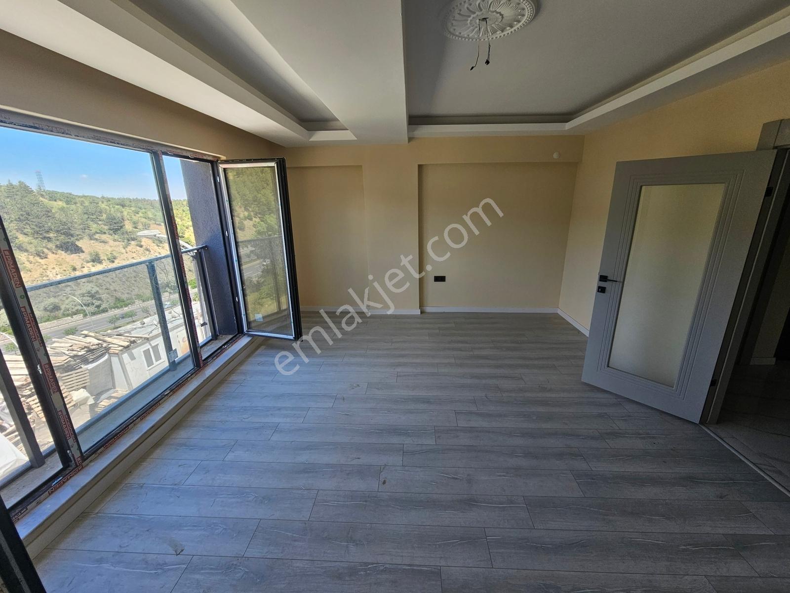 Şimşek Emlak Çankaya Akpınar Mh.konya Yolu Cph 110m2 2.kat 3+1 — fotoğraf 3
