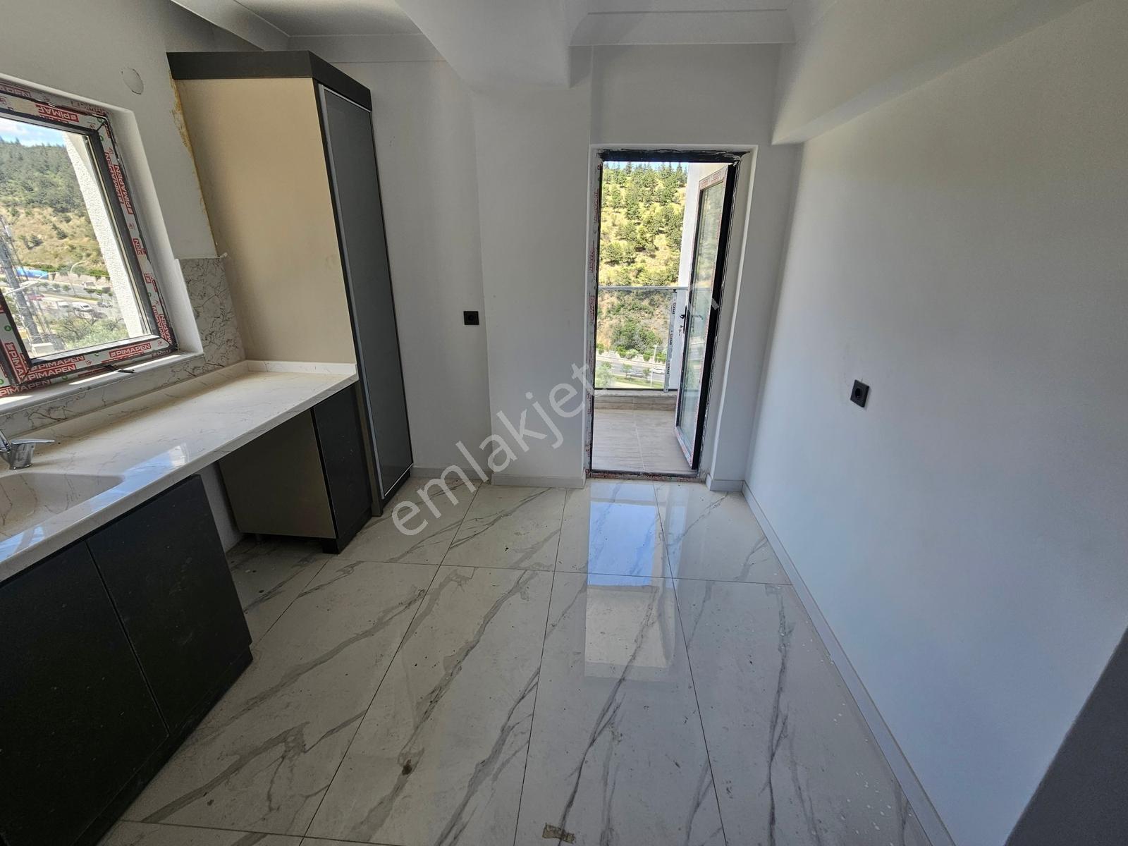 Şimşek Emlak Çankaya Akpınar Mh.konya Yolu Cph 110m2 2.kat 3+1 — fotoğraf 13