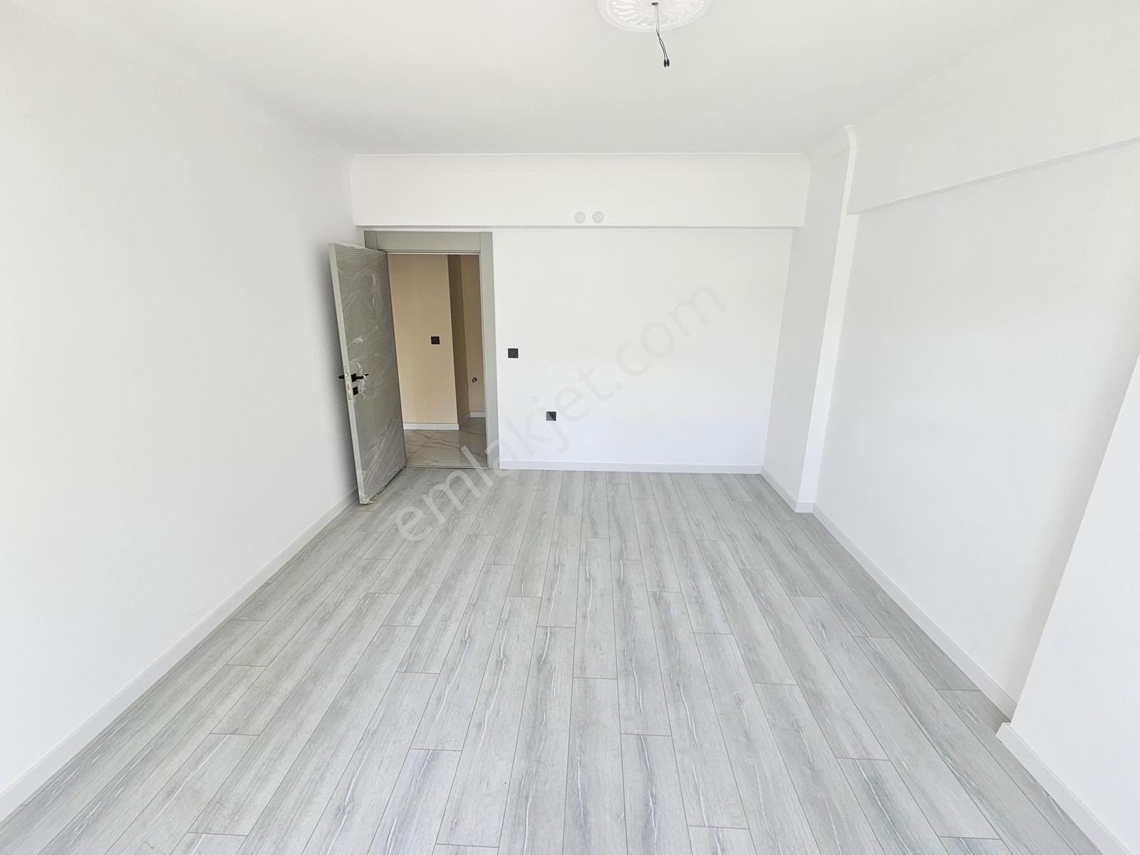 Şimşek Emlak Çankaya Akpınar Mh.konya Yolu Cph 110m2 2.kat 3+1 — fotoğraf 32