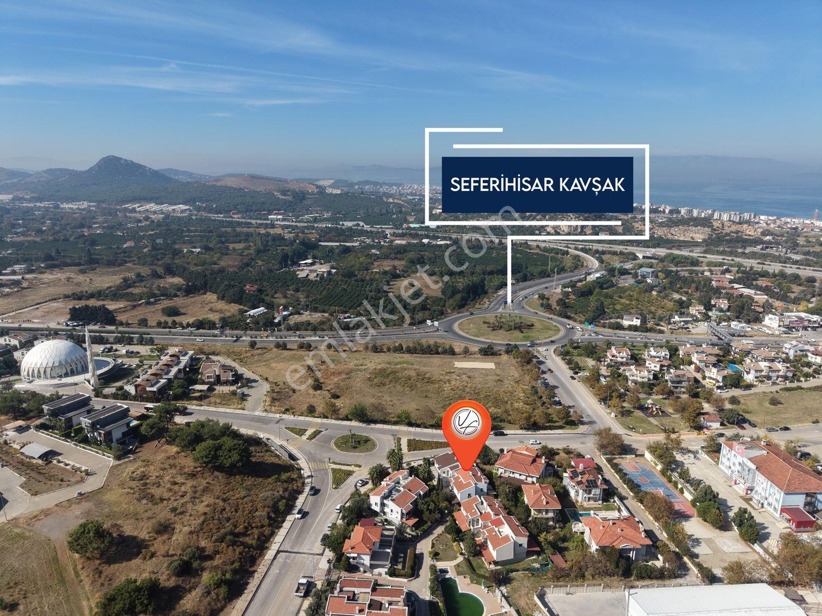 Güzelbahçe Kahramandere Yeşil Ege Sitesinde Satılık Villa — fotoğraf 5