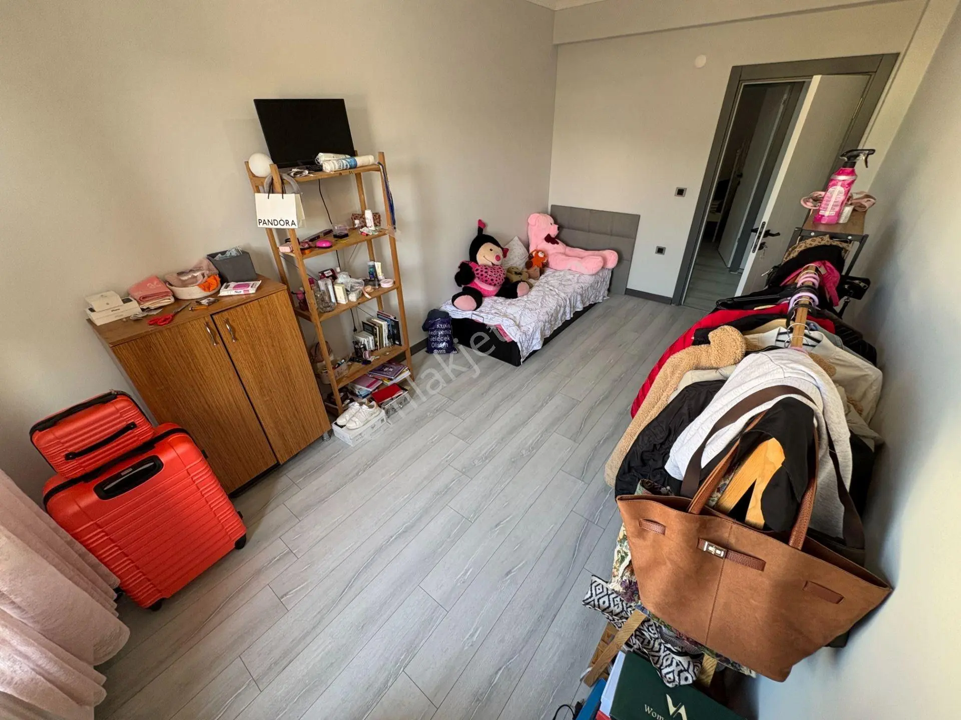 Mera Emlaktan Tuzcumurat Mah. Ayrı Mutfaklı 3+1 Ön Cephe Daire — fotoğraf 26